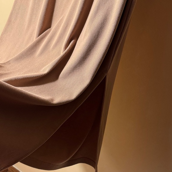 Calvin Klein Jeans Camel Midi Dress EUC - Picture 6 of 8